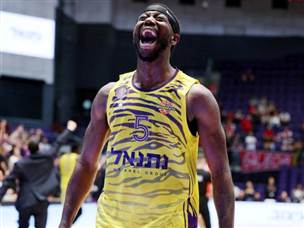 משחק בכורה מרשים שלו. האגינס (אלן שיבר)