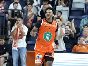 גרנט עם הופעה פשוט גדולה (אלן שיבר)