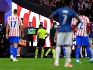 פנדל נוסף בוטל ב-VAR במחצית השנייה (GETTY)