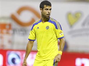 בן בסט. חזר לשחק, אבל לא כבש (אלן שיבר)