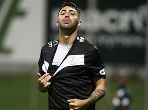 אלבז לא הצליח לעזור לקבוצה שלו (אלן שיבר)