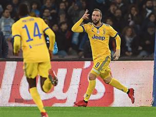 היגוואין לא שמר חסד נעורים לנאפולי (getty)