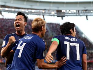 לא הורידו את הראש לרגע. שחקני נבחרת יפן (getty)