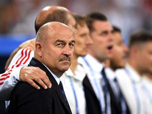 צ'רצ'סוב ירד מאוכזב למחצית, אבל עם אמונה בנבחרת שלו (getty)