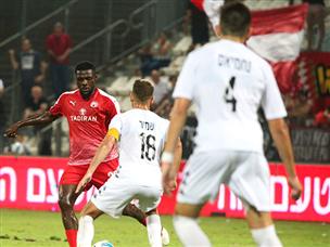 אוגו. הזר היחיד בהרכב (אנצ'ו גוש)