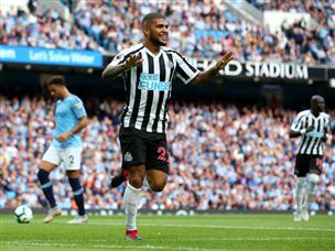 ידלין החזיר את ניוקאסל עם ההתקפה היחידה שלה במחצית הראשונה (GETTY)
