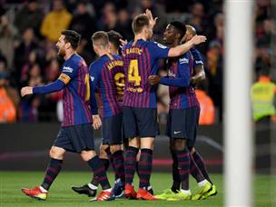 ניצחון קל בצל איומי ההדחה (David Ramos, Getty)