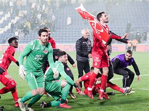 לא כל יום הם מנצחים בטדי (דני מרון)