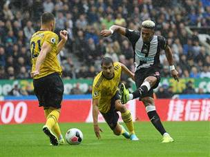 ג'ואלינטון, היה קרוב לשער לטובת ניוקאסל (getty, Stu Forster)