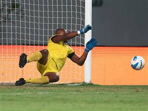 אג'ידה מציל מהנקודה. גיבור המשחק של חדרה (אלן שיבר)