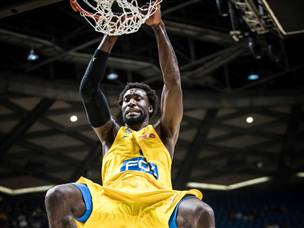 האנטר. הצטיין אצל האלופה (עודד קרני)