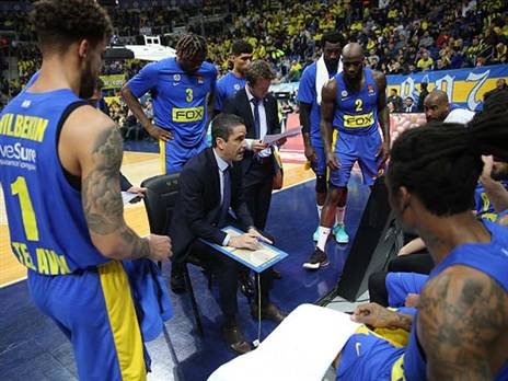 "יאניס שינה את הקבוצה" (getty)