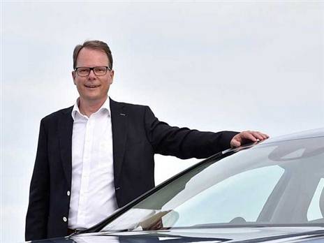 פיטר מרטנס (צילום: יצרן)