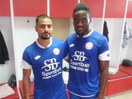 פוצ'יבה ולבאבידי. התפייסו