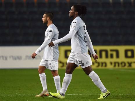 עשוי לחזור להרכב. פוצ'יבה (צילום: ברני ארדוב)