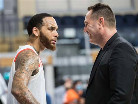 גודס והאריסון. ניצחון שנותן ביטחון (עודד קרני)