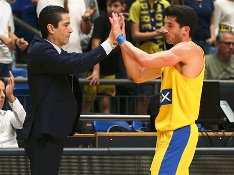 ספורופלוס רוצה להשאיר את הקפטן. (אלן שיבר)