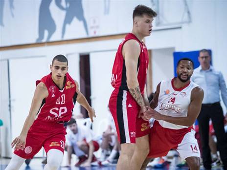 המשחק האחרון? ר"ג נגד הפועל ת"א בגביע (צילום: עודד קרני)