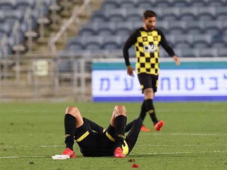 "אנחנו מרוסקים". בית"ר כאבו את ההדחה לאשדוד (דני מרון)