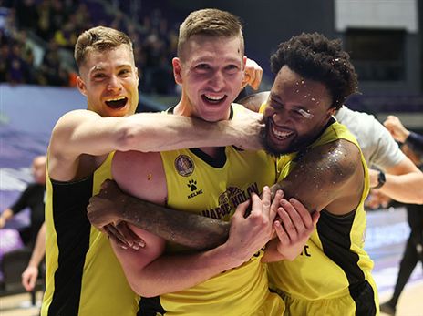 ימשיך לחייך בחולון גם בעונה הבאה?