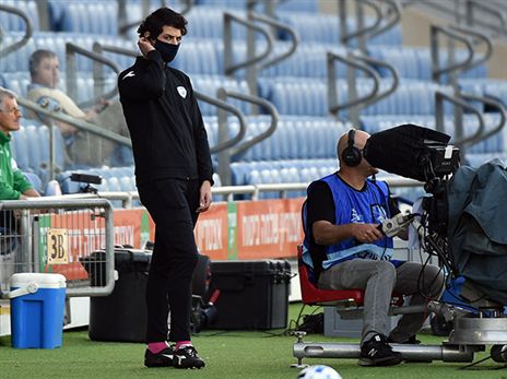 "מחבקים אותה, כולנו מאחוריה". ברמן (צילום: ברני ארדוב)