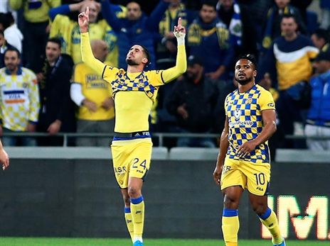 זה מה שקרה בפעם האחרונה שליאני שפט משחק בין מכבי ת"א למכבי חיפה (אלן שיבר)