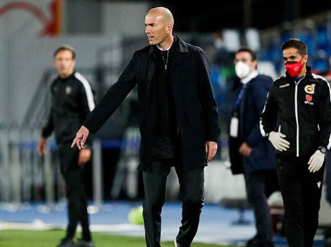 זה שיורד? זידאן (getty)