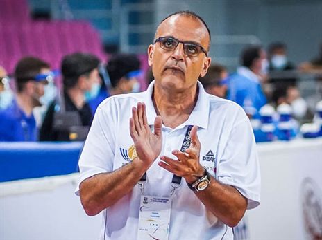 יסתכל קדימה. בית הלחמי (FIBA)