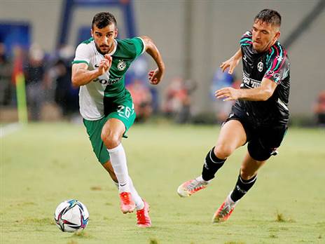 ימשיך לקבל קרדיט? ג'אבר (אלן שיבר)