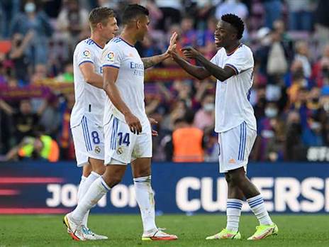 חגיגה לבנה בקאמפ נואו (GETTY)