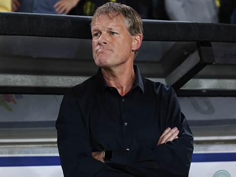 קומאן, גער בשחקנים וניצח (דני מרון)