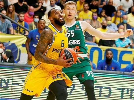 וויליאמס. הצהובים פתחו טוב (אלן שיבר)