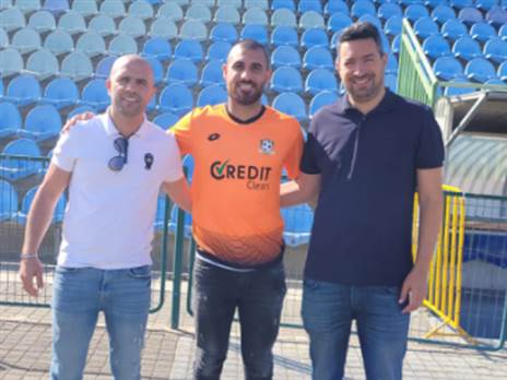 שיהיה בהצלחה. ריאן