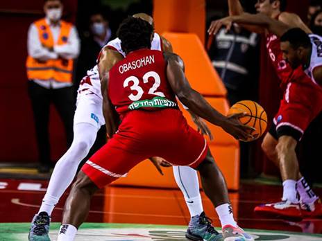 אובאסוהן. משחק מצוין שלו (FIBA)