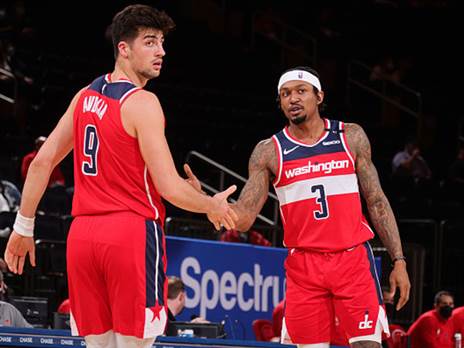 בראדלי ביל ודני אבדיה. שניהם משחקים בקבוצה שונה מאוד מהעונה שעברה (Getty)