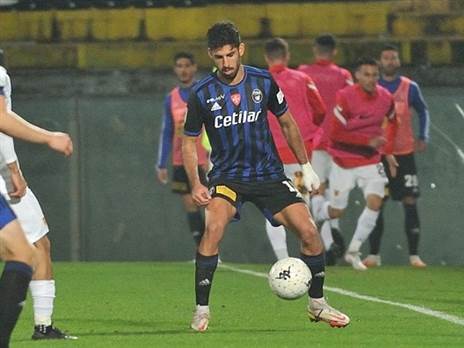 יונתן כהן. לא הצליח לסייע לקבוצתו (GETTY)