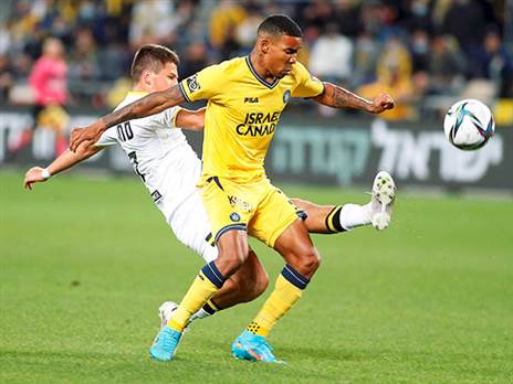 חיזק את מעמדו. גררו (אלן שיבר)