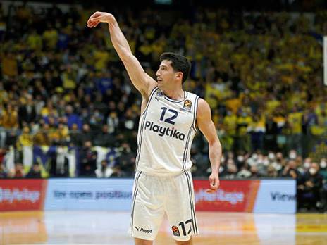 דירבתולומיאו, הגיבורים לצד ווילבקין - הישראלים (אלן שיבר)