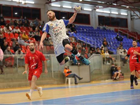 4 שערים הערב. צ'ורצ'יץ' (דליה נבעה)