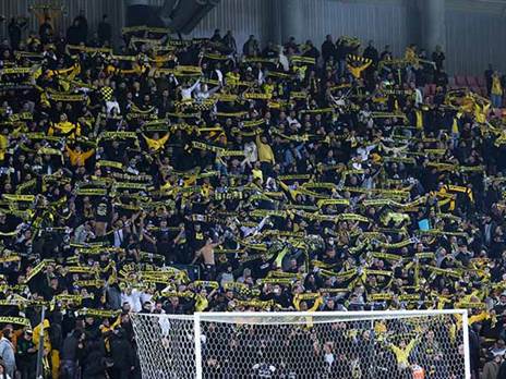 הקהל הבית"רי. בלבול ישמח לאמן את הקבוצה שלו (דני מרון)