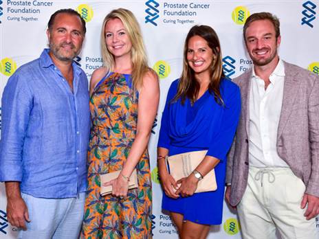 קרדינל (משמאל) עם אישתו הולי. יחולל מהפכה בכדורגל האיטלקי (GETTY)