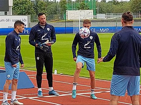 שחקני הנבחרת באימון הערב