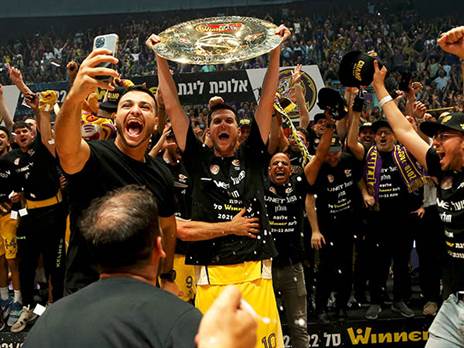 אלופה חדשה (אלן שיבר)