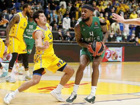 מכבי חייבת אותו (אלן שיבר)