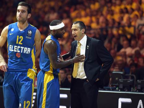 עם בלאט. "מאוד לא שגרתי" (יורוליג)