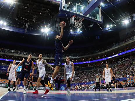 הצ'כים נגד סרביה. משחק גדול מחכה (Pedja Milosavljevic/DeFodi Images via Getty Images)