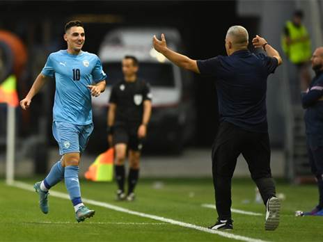 יעזור לצעירה? אוסקר גלוך (UEFA)