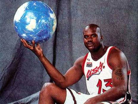 שאק והעולם. מאנו דאג שהפרופורציה תחזור לשפיות