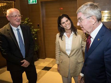 באך עם ארד ולוסטיג (הוועד האולימפי)