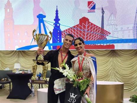 אודיקדזה לצד רוקטי